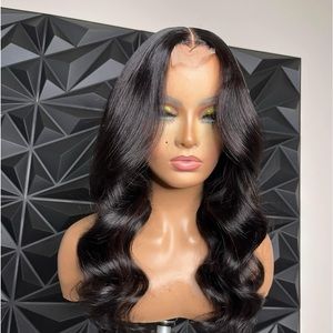 22” Transparent Lace 2x6 200%
Layered & Curled